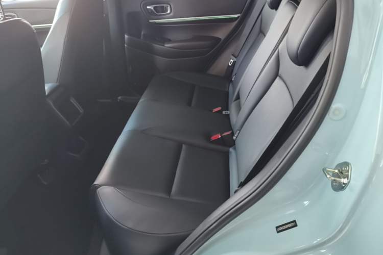 Used Honda e:NP1 2023 420 km Vision Edition Left Rear Seat