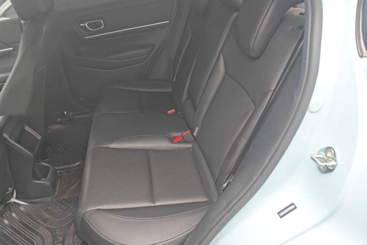 Used Honda e:NP1 2023 420 km Vision Edition Left Rear Seat