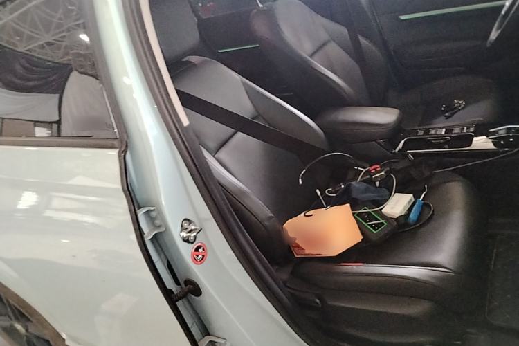 Used Honda e:NP1 2023 420 km Vision Edition Right Front Seat