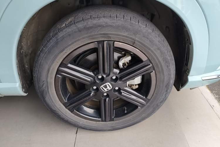Used Honda e:NP1 2023 420 km Vision Edition Right Front Wheel Hub