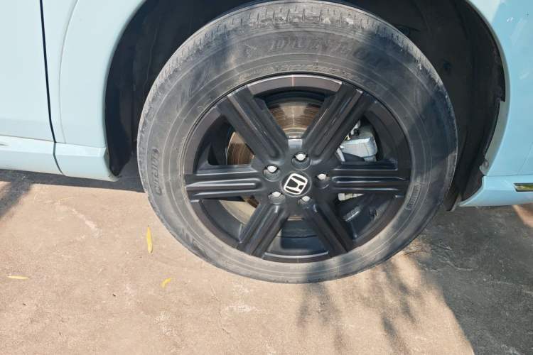 Used Honda e:NP1 2023 420 km Vision Edition Right Front Wheel Hub