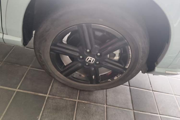 Used Honda e:NP1 2023 420 km Vision Edition Right Front Wheel Hub