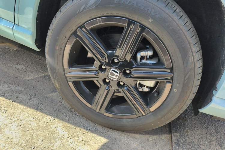 Used Honda e:NP1 2023 420 km Vision Edition Right Front Wheel Hub