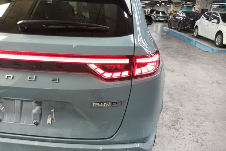 Used Honda e:NP1 2023 420 km Vision Edition Right Rear Taillight