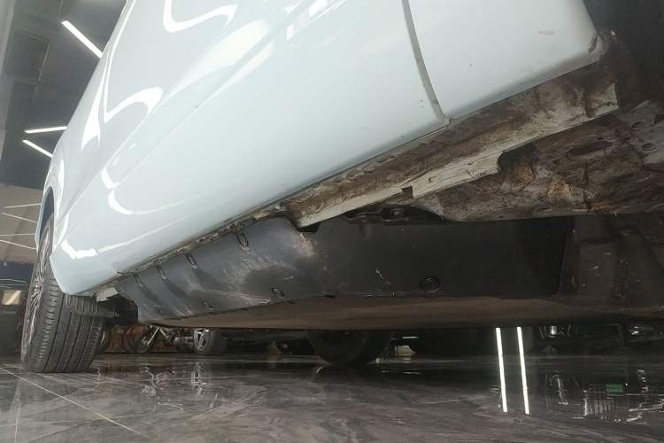 Used Honda e:NP1 2023 510 km Zhanji Version Right Side Sill