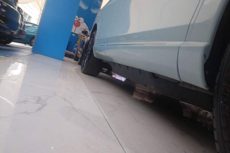 Used Honda e:NP1 2023 510 km Range Lanji Version Right Side Sill