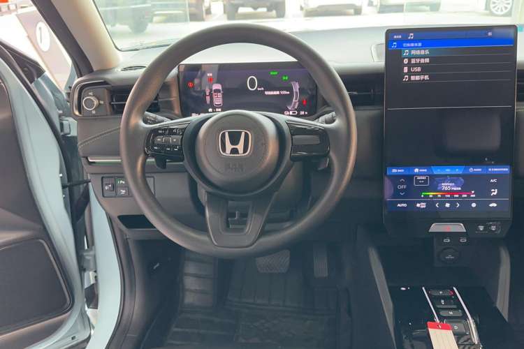 Used Honda e:NP1 2023 420 km Vision Edition Steering Wheel