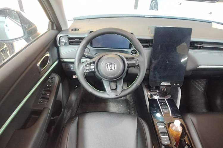 Used Honda e:NP1 2023 420 km Vision Edition Steering Wheel