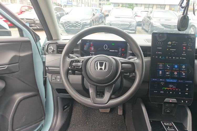 Used Honda e:NP1 2023 420 km Vision Edition Steering Wheel