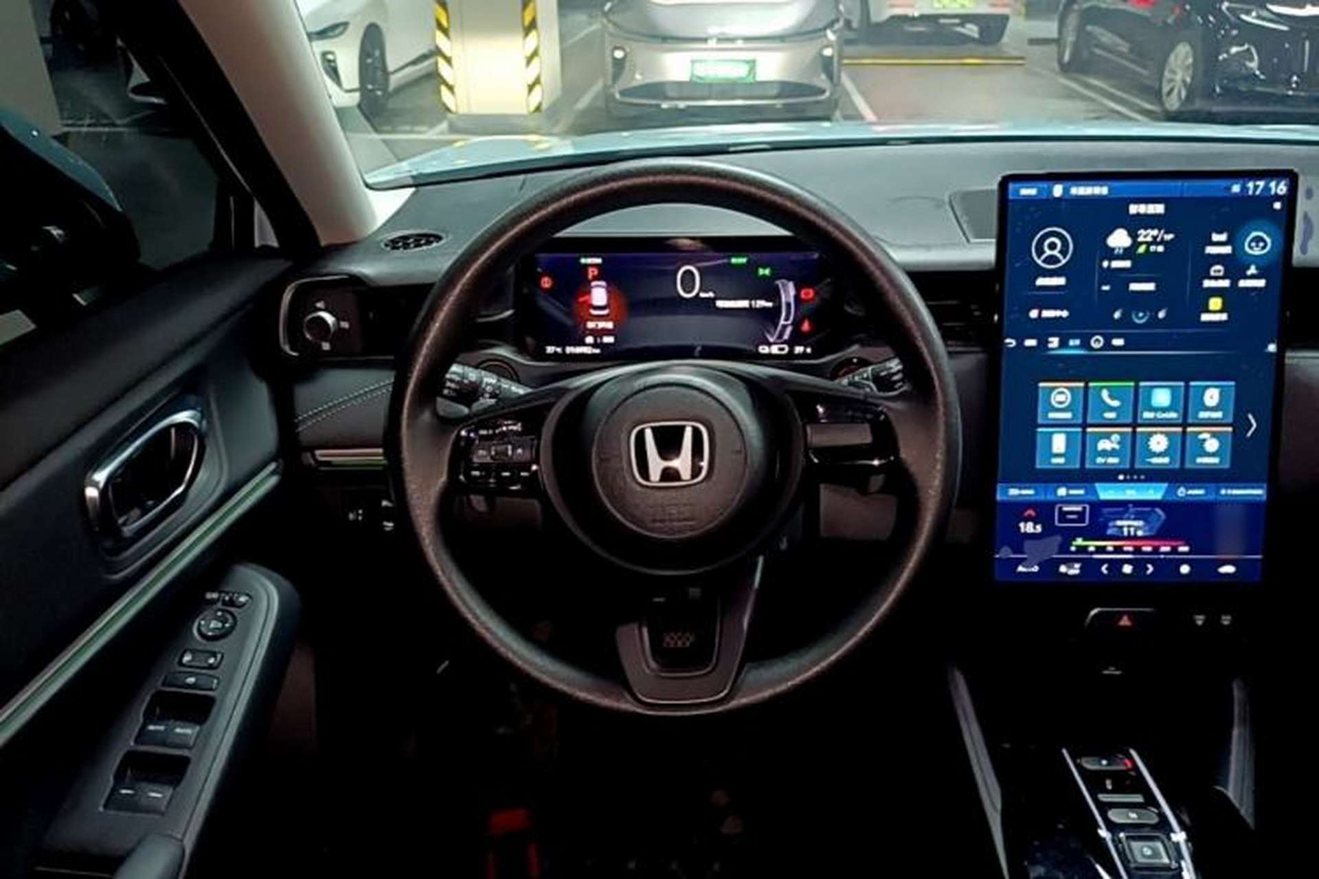 Used Honda e:NP1 2023 420 km Vision Edition Steering Wheel