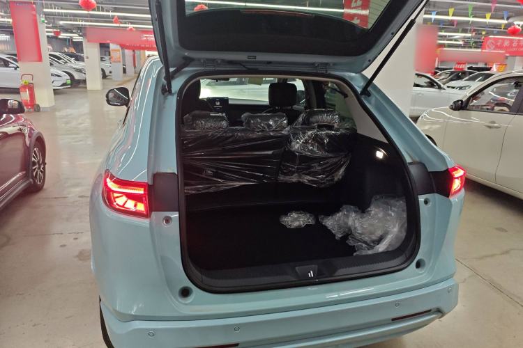 Used Honda e:NP1 2023 420 km Vision Edition Trunk