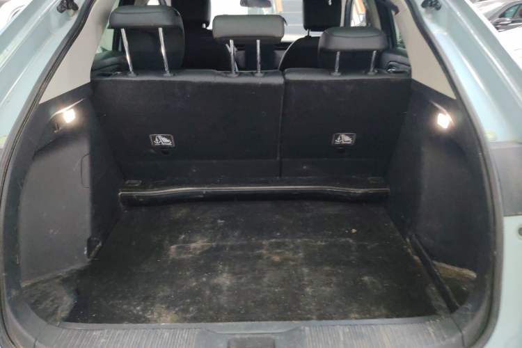 Used Honda e:NP1 2023 420 km Vision Edition Trunk