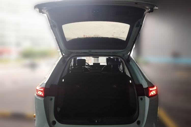 Used Honda e:NP1 2023 420 km Vision Edition Trunk