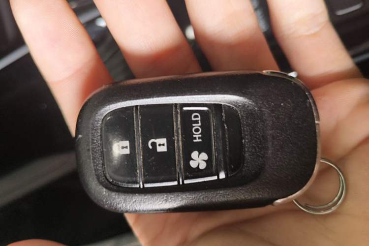 Used Honda e:NP1 2023 420 km Vision Edition Vehicle Key