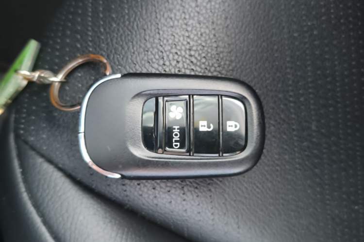 Used Honda e:NP1 2023 420 km Vision Edition Vehicle Key