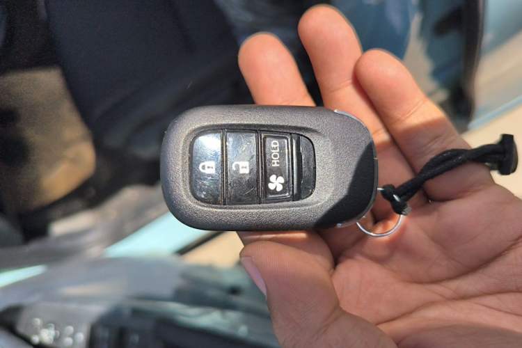 Used Honda e:NP1 2023 420 km Vision Edition Vehicle Key
