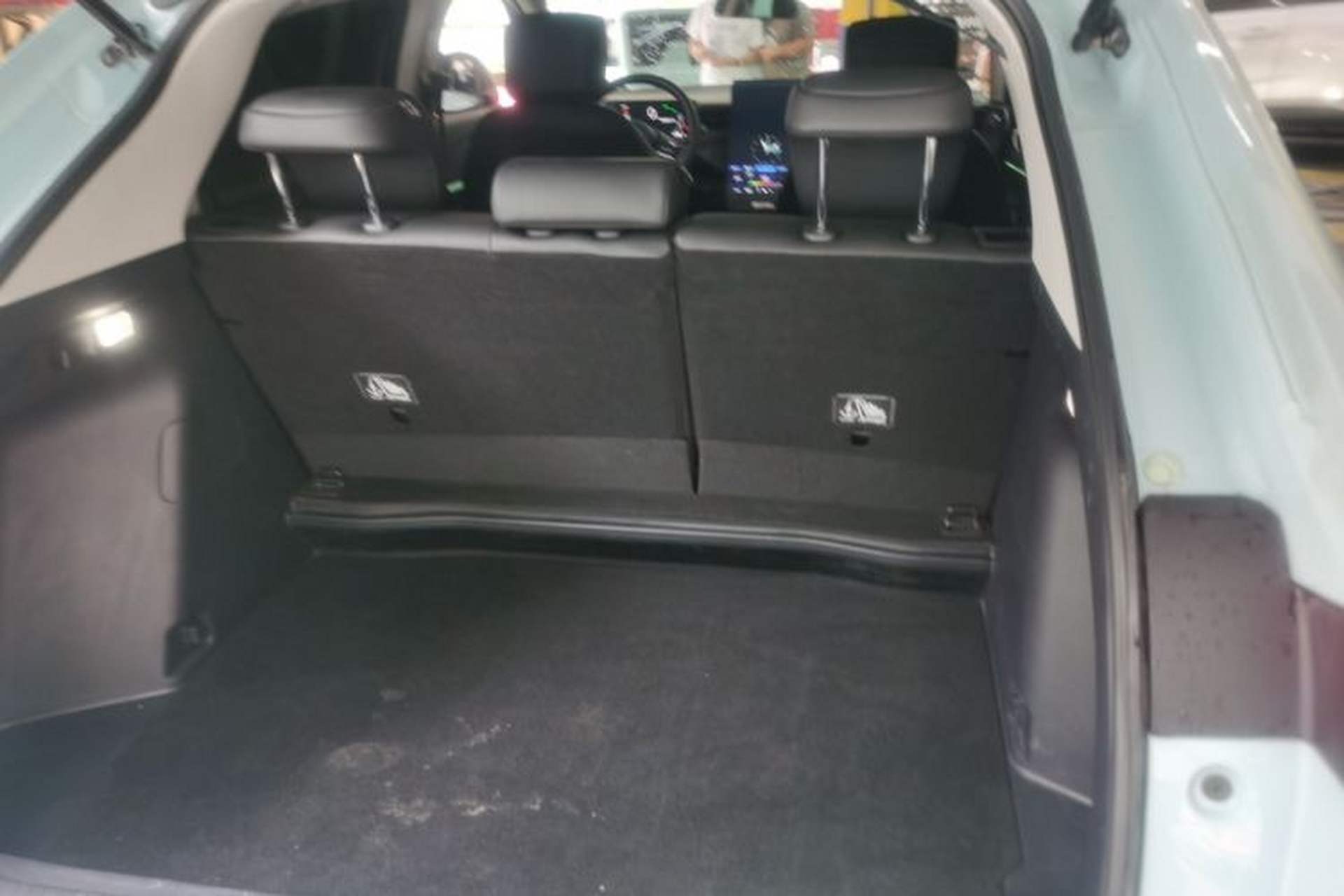 Used Honda e:NP1 2023 420 km Vision Edition Trunk
