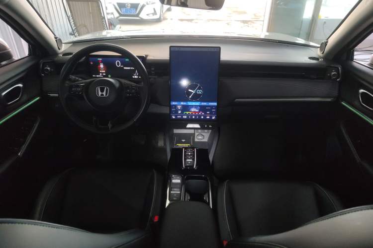 Used Honda e:NP1 2023 420km Extreme Edition Center Console