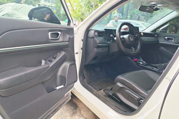 Used Honda e:NP1 2023 420 km Vision Edition Driver Seat