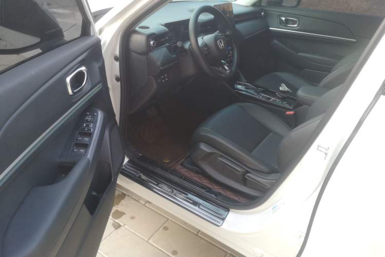 Used Honda e:NP1 2023 420 km Vision Edition Driver Seat
