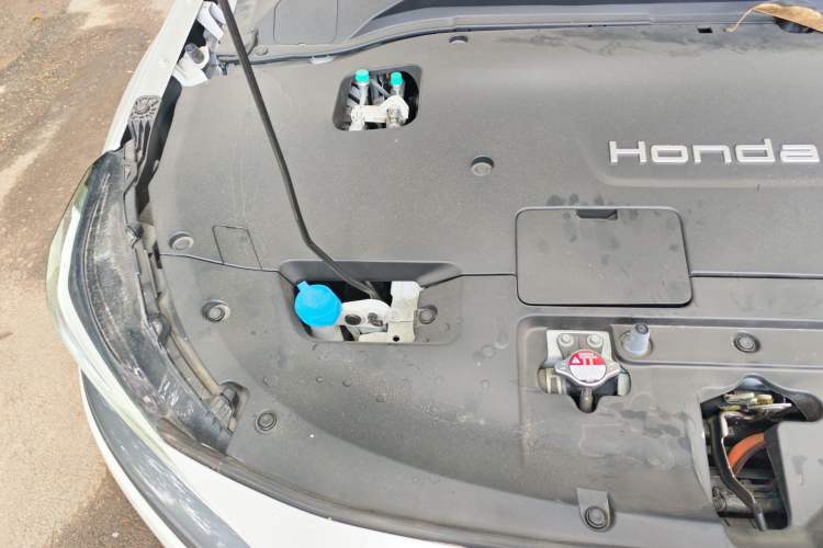 Used Honda e:NP1 2023 420 km Vision Edition Engine Bay Right
