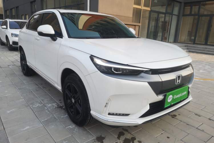 Used Honda e:NP1 2023 420 km Vision Edition Front Right 45 Deg