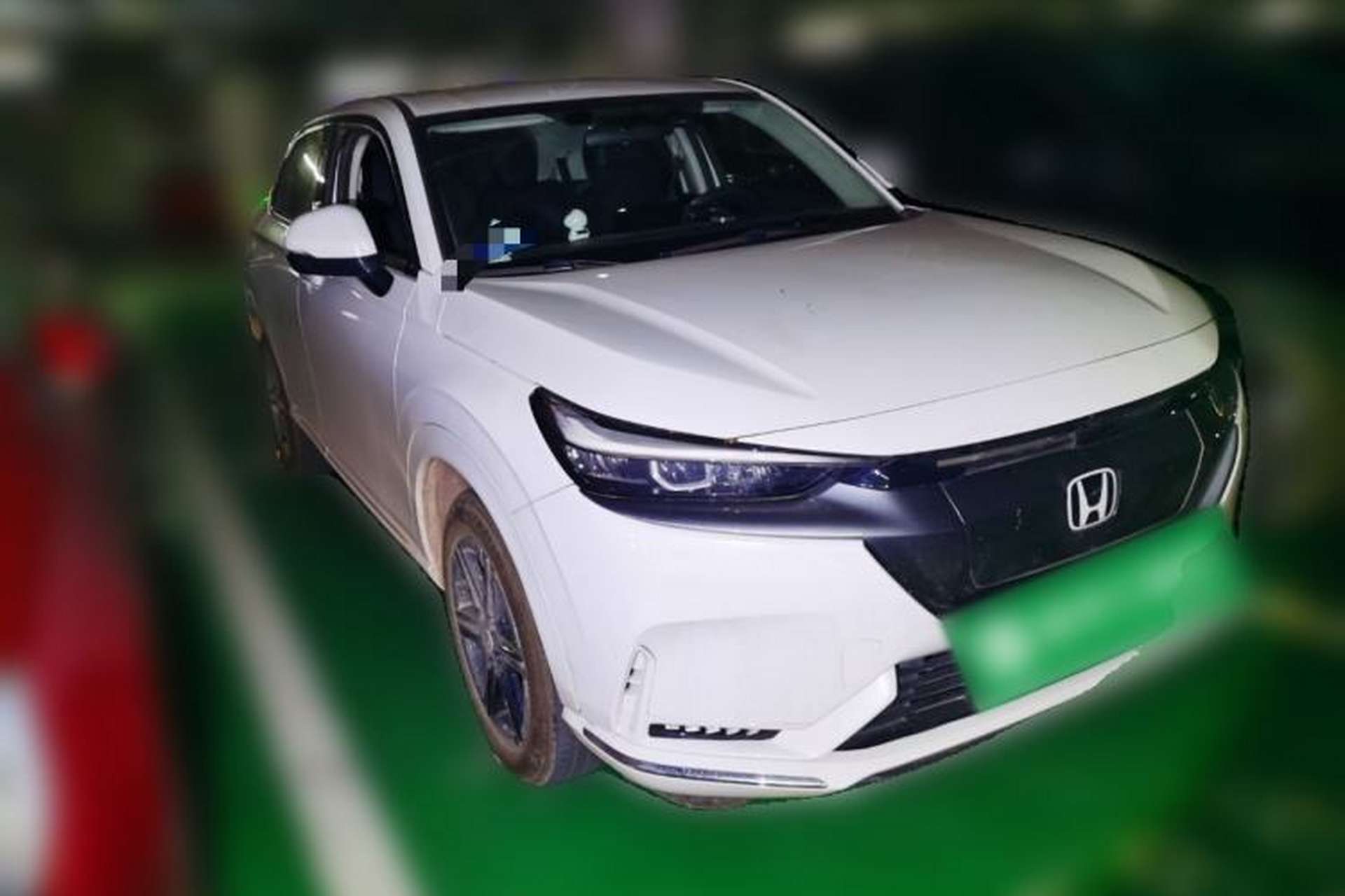 Used Honda e:NP1 2023 420 km Vision Edition Front Right 45 Deg