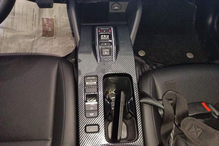 Used Honda e:NP1 2023 420 km Vision Edition Gear Lever
