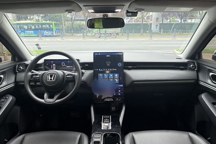 Used Honda e:NP1 2023 420 km Vision Edition Interior 1