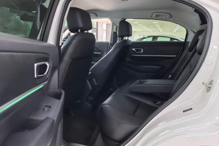 Used Honda e:NP1 2023 420 km Vision Edition Interior 3