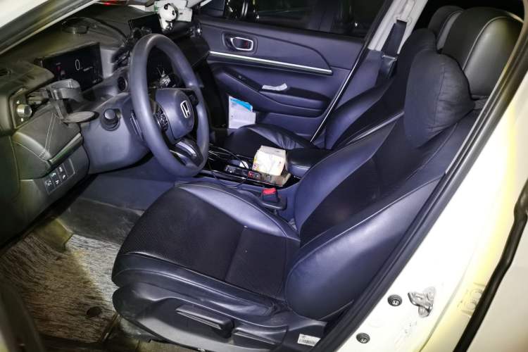 Used Honda e:NP1 2023 420 km Vision Edition Left Front Seat