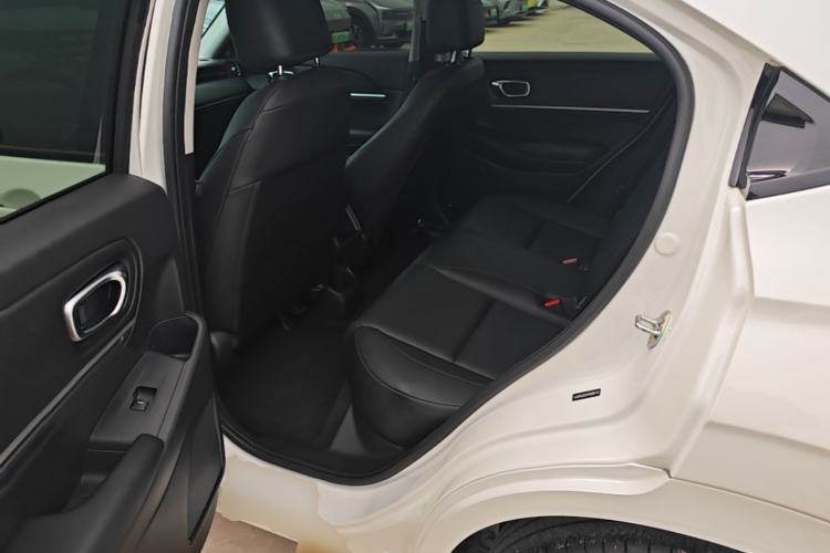 Used Honda e:NP1 2023 420 km Vision Edition Left Rear Seat