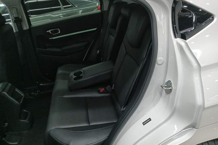 Used Honda e:NP1 2023 420 km Vision Edition Left Rear Seat