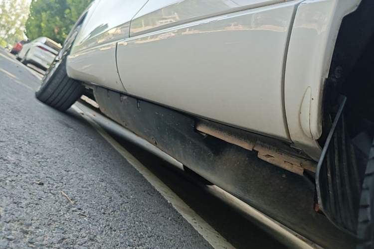 Used Honda e:NP1 2023 510 km Range Lanji Version Left Side Sill