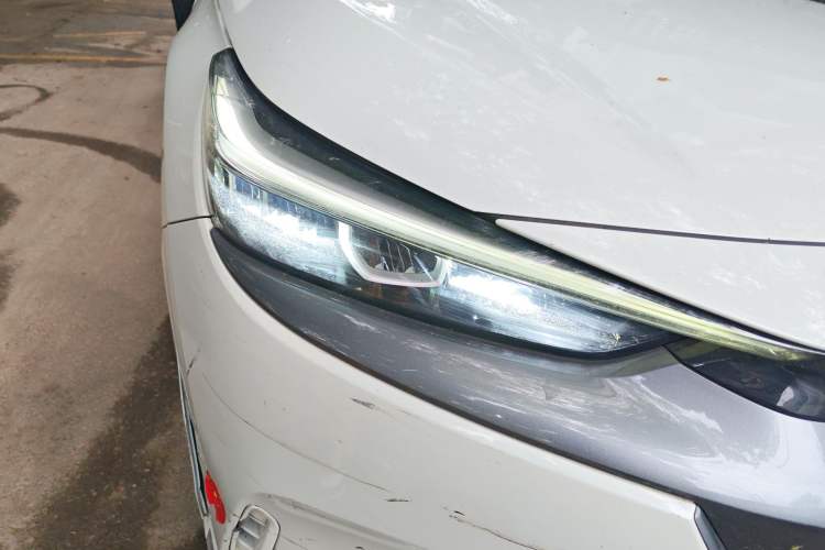 Used Honda e:NP1 2023 420 km Vision Edition Right Front Headlight