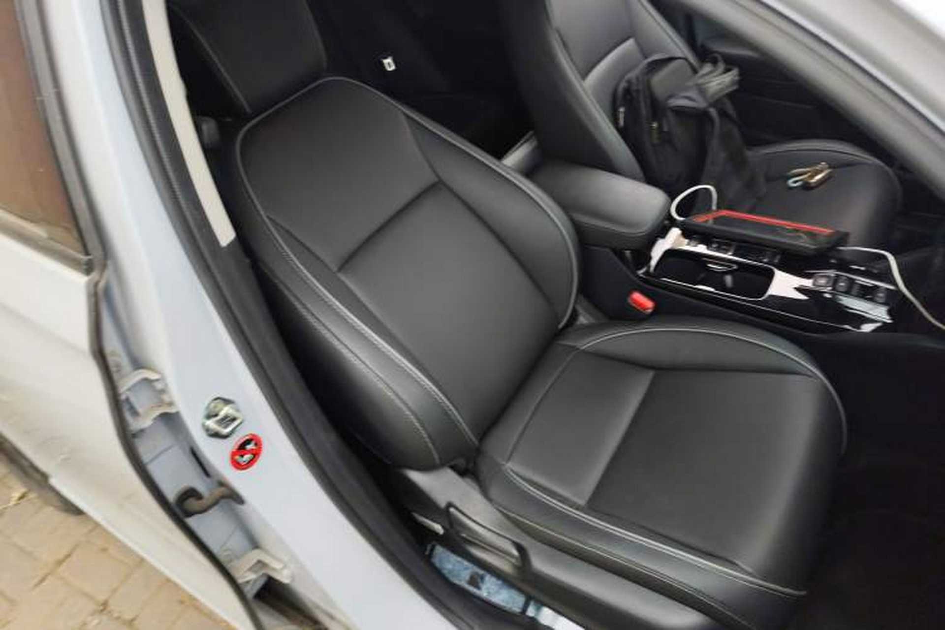 Used Honda e:NP1 2023 510 km Range Lanji Version Right Front Seat