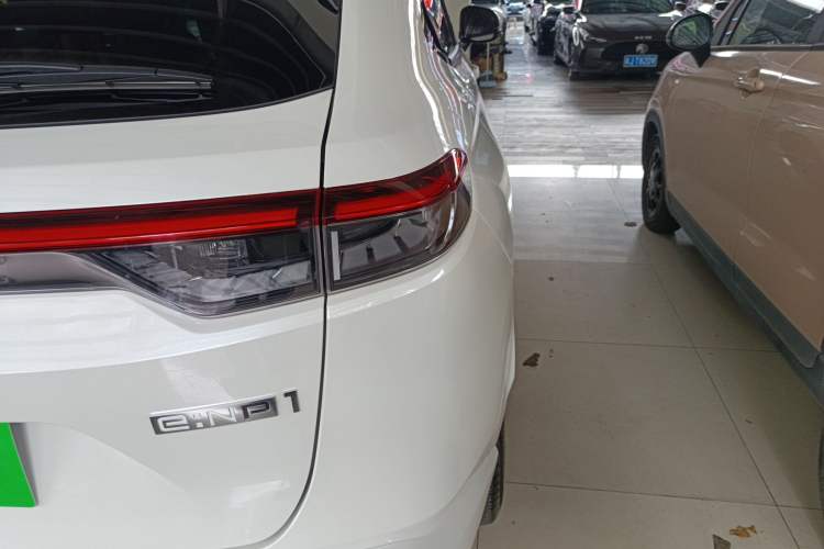 Used Honda e:NP1 2023 420 km Vision Edition Right Rear Taillight