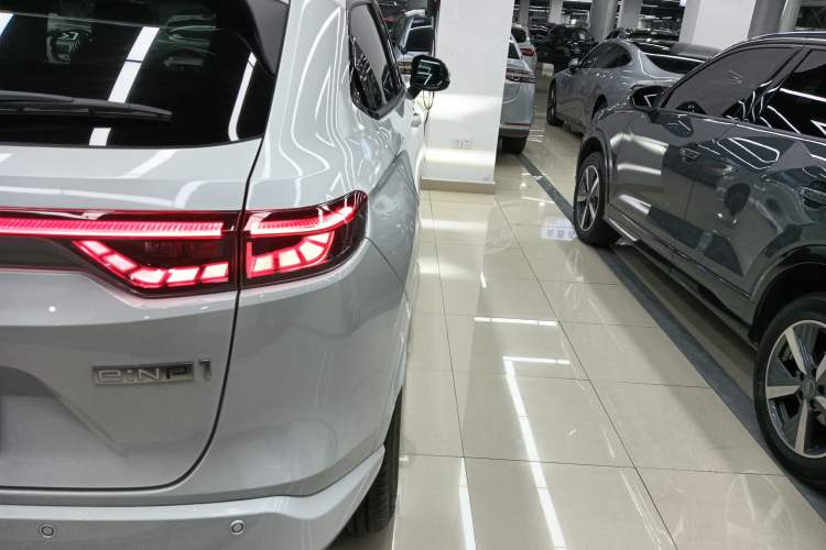 Used Honda e:NP1 2023 420 km Vision Edition Right Rear Taillight