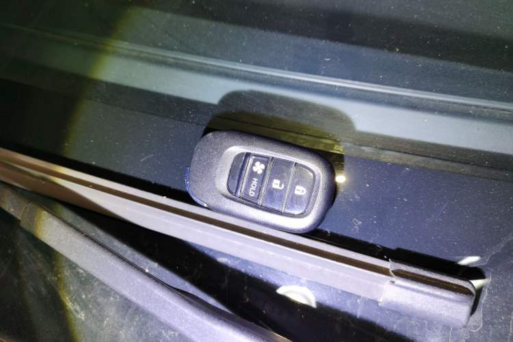 Used Honda e:NP1 2023 420 km Vision Edition Vehicle Key