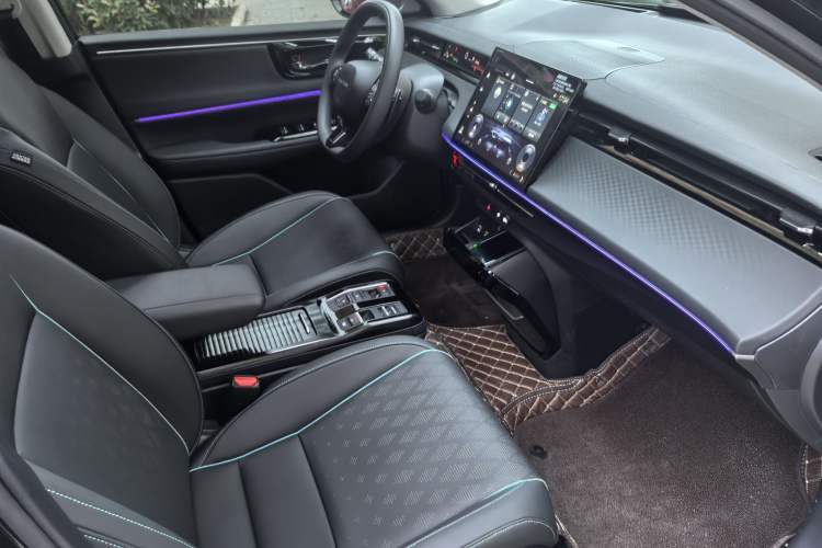 Used Honda e:NP2 2024 Advanced Edition Interior 1