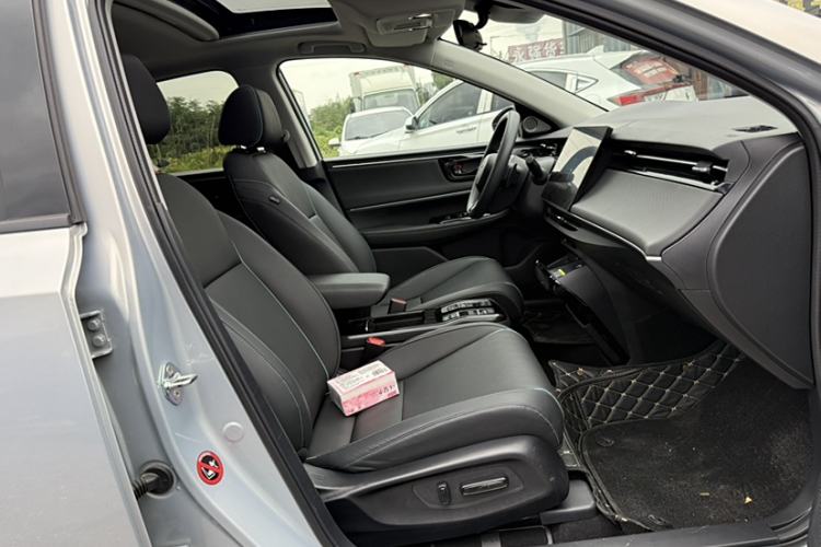 Used Honda e:NP2 2024 Advanced Edition Interior 1