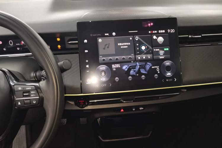 Used Honda e:NP2 2024 Advanced Edition Audio And AC Panel