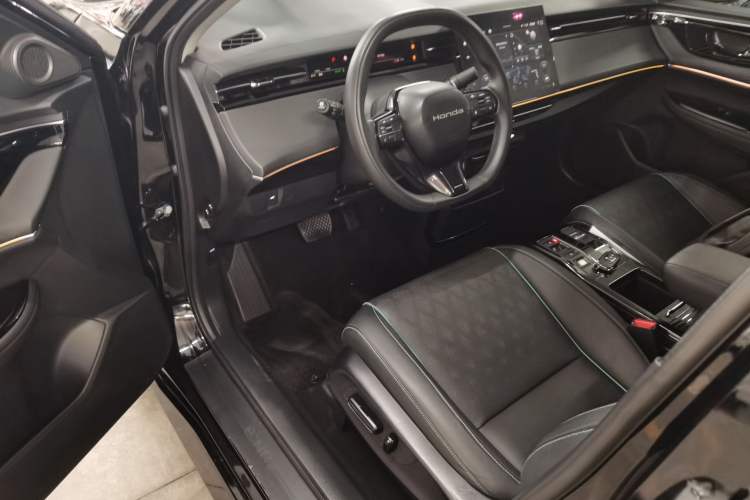 Used Honda e:NP2 2024 Advanced Edition Driver Seat