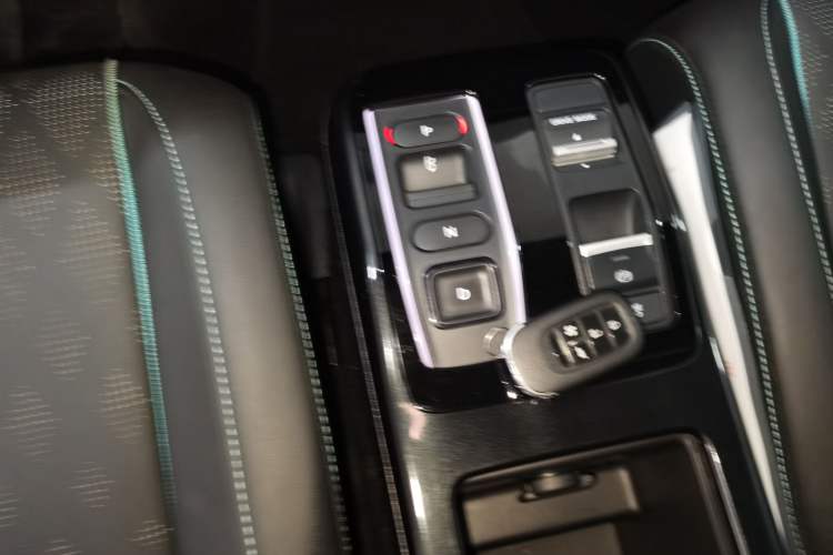 Used Honda e:NP2 2024 Advanced Edition Gear Lever