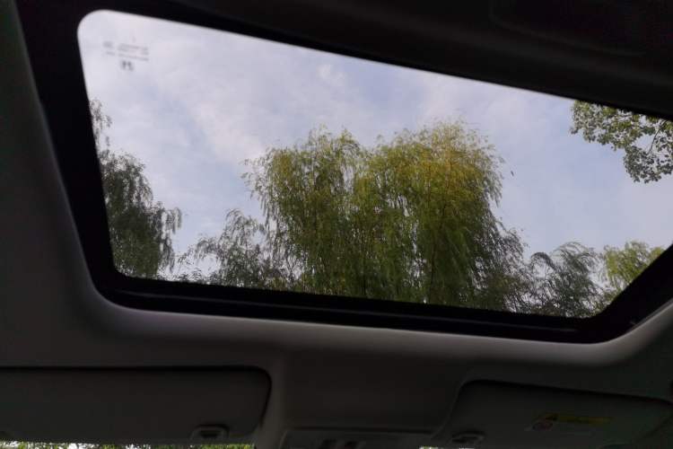 Used Honda e:NP2 2024 Advanced Edition Headliner