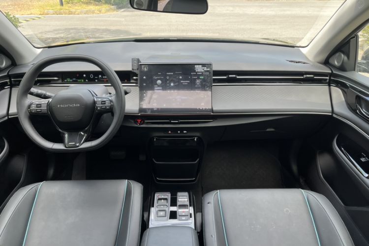 Used Honda e:NP2 2024 Advanced Edition Interior 4