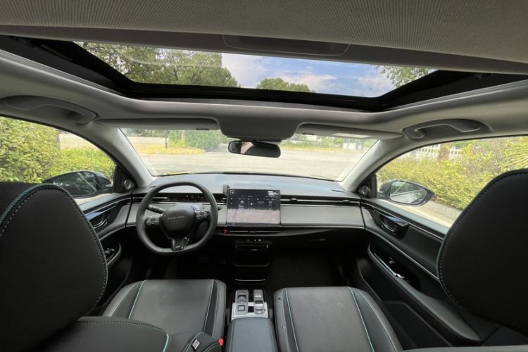 Used Honda e:NP2 2024 Advanced Edition Interior 5