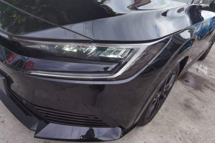 Used Honda e:NP2 2024 Advanced Edition Left Front Headlight