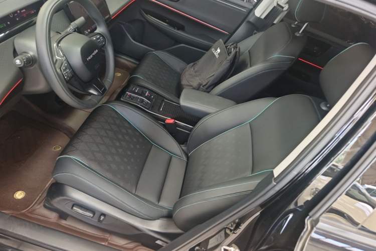 Used Honda e:NP2 2024 Advanced Edition Left Front Seat