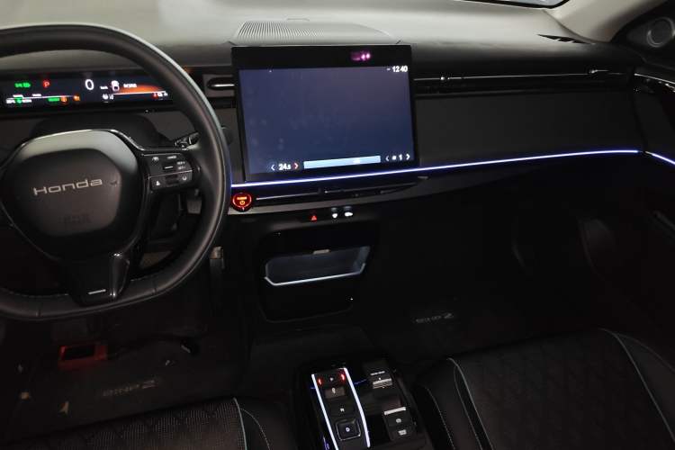 Used Honda e:NP2 2024 Advanced Edition Audio And AC Panel
